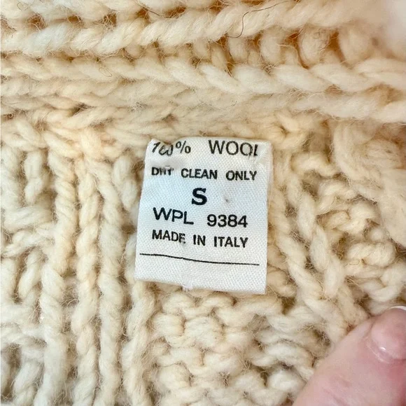 Cream Vintage Fisherman’s Cable Knit Women’s Sweater 100% Wool Italy
